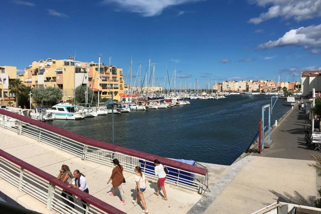 Location Gruissan, Studio, Piscine, Parking Privé *